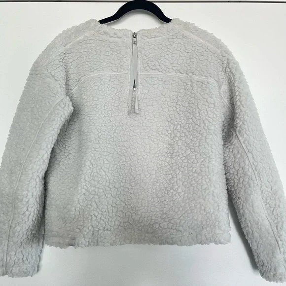 Lululemon Sherpa Sweater - Picture 4 of 4